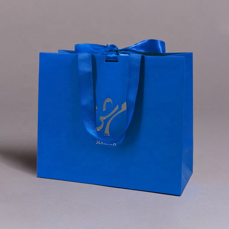 Custom Luxury Hot Foiled Silver Logo Paper Gift Shopping Bags Perso<i></i>nalized Handle Paper bags With Ribbon Bow