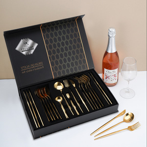Juego <span class=keywords><strong>de</strong></span> Cubiertos Modernos <span class=keywords><strong>de</strong></span> Estilo Europeo en Caja <span class=keywords><strong>de</strong></span> Regalo Magnética, Cubertería <span class=keywords><strong>de</strong></span> <span class=keywords><strong>Acero</strong></span> <span class=keywords><strong>Inoxidable</strong></span> <span class=keywords><strong>de</strong></span> Lujo para Regalos, Venta al Por Mayor - Product Image 4