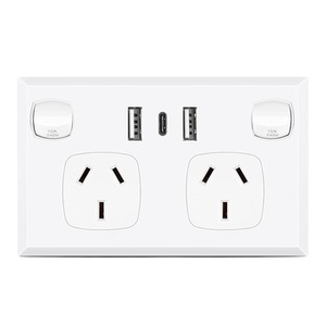 Nuovissima Presa Elettrica a Muro Australiana 250V con Pannello Touch USB 10A, 2 Interruttori e Caricatore da Parete - Product Image 1