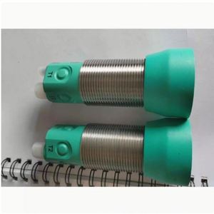 UC4000-30GM-IUEP-IO-V15 เซ็นเซอร์อัลตราโซนิกสำหรับวัดระดับและวัดระยะใกล้สำหรับอุปกรณ์ไฟฟ้า - Product Image 2