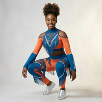 Uniformes de majorettes avec franges, bottes de majorettes, costume de majorettes personnalisé avec paillettes, fabrication de costumes de scène pour spectacles