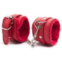 Menottes en peluche colorées de haute qualité Bandage de contraintes exotiques Menottes en cuir PU sexy pour les couples