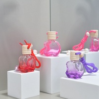 Diffuseur de parfum pour voiture en verre coloré, flacon suspendu avec bouchon à vis en bois, logo personnalisé, vente en gros
