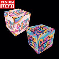 Bonne qualité Belle fantaisie créative Cube boîte à lumière Logo gratuit personnalisé boîtes à lumière publicitaires rotatives à quatre côtés