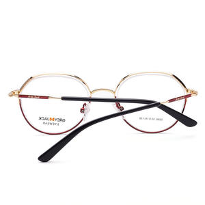 Gafas redondas de metal grises Jack 5096, montura óptica unisex para miopía, tamaño mediano, para rostros ovalados - Product Image 4