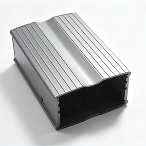 Boîtier en aluminium extrudé avec panneaux latéraux à bride pour une installation murale facile, boîtier de projet en aluminium extrudé - Product Image 6