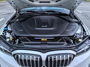 <span class=keywords><strong>BMW</strong></span> i3 2024 2025 Veicolo Elettrico ad Alta Velocità, Berlina per Adulti, Auto Elettrica EV Edrive 35l 40l, Best-seller - Product Image 6