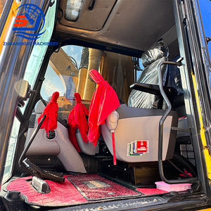 Excavadora de Orugas Komatsu PC200 Usada de Alta Calidad, 90% Nueva, Importada, Precio Bajo, 20 Toneladas de Peso Operativo, Certificación CE - Product Image 4