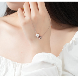 Collier en argent Sterling S925 avec double fleur en zircon pour femmes, chaîne de clavicule délicate, cadeau de luxe, bijoux élégants en argent - Product Image 5