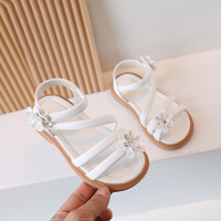 Nouvelles sandales plates à bout ouvert pour filles, collection été 2025 – Chaussures de princesse fleuries pour enfants, idéales pour l'école et la plage (pour femmes)