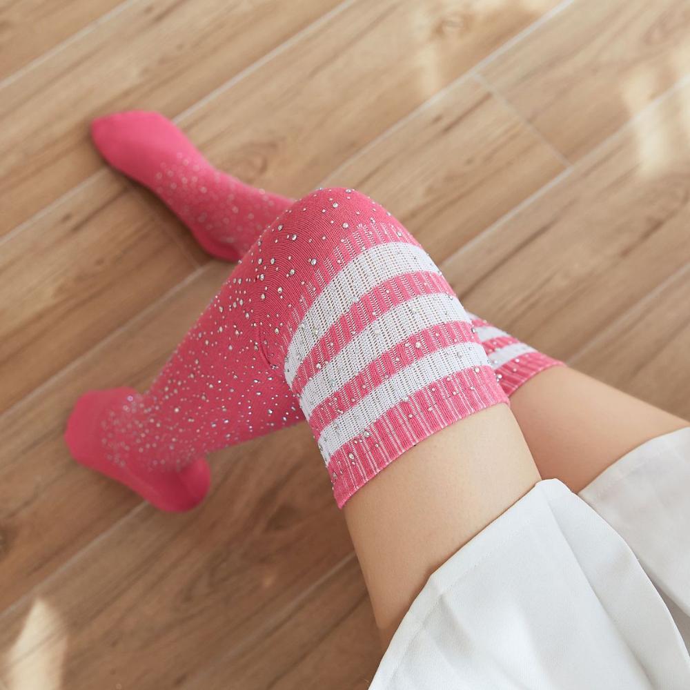 Frauen Winter Sexy Strass hohe Socken Zopf muster gestreifte Strümpfe Mädchen über dem Knie Beinlinge