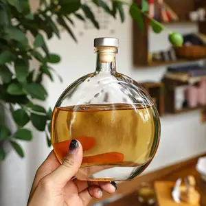 250ml 500ml High Clear Round Flat Beverage Wine Liquor Whiskey Honey Olive Oil Glass Bottles with Mental Stopper