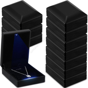 Cajas de Regalo Magnéticas para Joyería, con Logotipo Personalizado, Pequeñas, Negras, de Lujo, para Collares y Anillos, Muestra Gratis al por Mayor - Product Image 1