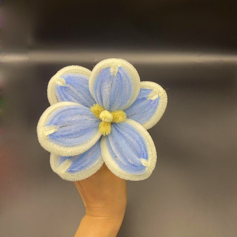 #5 Limpiadores de Pipa azul claro Tulipanes terminados