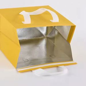 Sac d'emballage isotherme personnalisé jetable en non-tissé laminé aluminium avec poignée pour barbecue, froid et chaud - Product Image 2