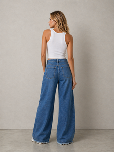 Jeans taille haute en mélange polyester-coton à ourlet brut et jambe <span class=keywords><strong>large</strong></span>, en denim mélangé <span class=keywords><strong>pour</strong></span> <span class=keywords><strong>femme</strong></span>, <span class=keywords><strong>pour</strong></span> un usage quotidien décontracté - Product Image 2