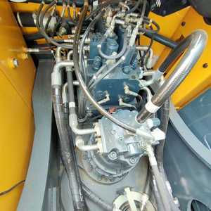 Hyundai 220LC-9S en stock 20 tonnes Pelle sur chenilles d'occasion Cummins Roulement de clé Excellent état PLC Cat Engine Core Components - Product Image 5