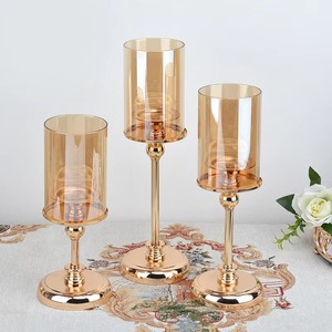 Candelabro de Metal Blanco de Alta Calidad con Diseño Floral, Centro de Mesa de Lujo Dorado Vintage de 50 cm x 1.2 m, Sin Electricidad, para Bodas - Product Image 4