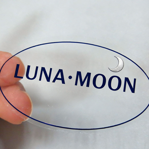 สติกเกอร์พีวีซีใสแบบกำหนดเอง พิมพ์โลโก้ สติกเกอร์กันน้ำแบบ Kiss Cut ขนาดเล็ก สติกเกอร์โลโก้ใสขนาดเล็ก สติกเกอร์ใสขนาดเล็ก - Product Image 5