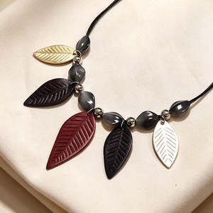 Boho Black Leather Cord Necklace Multicolor Leaf Pendant Smooth Oval Beads Women Vintage Daily Fashion Neck Jewelry - Product Image 3