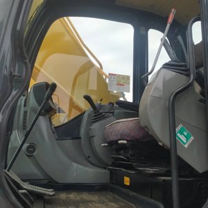 Excavatrice utilisée de Kobelco SK260 à vendre moteur de Hino équipement lourd fiable de 26 tonnes - Product Image 4