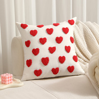 Housse de coussin décorative brodée en forme de cœur pour la Saint-Valentin, idéale pour canapé, chambre ou comme cadeau