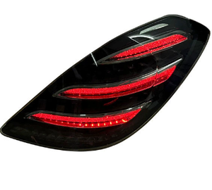 Nouveaux feux arrière à LED Mercedes-Benz Classe C W204 (2007-2014) |   Mise à niveau de rénovation MR-MB-07-14-C-W204-A |   12V 36W 6000K Lentille transparente | - Product Image 2