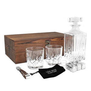 Decantador <span class=keywords><strong>de</strong></span> <span class=keywords><strong>whisky</strong></span> con gafas, bonito juego <span class=keywords><strong>de</strong></span> regalo, caja <span class=keywords><strong>de</strong></span> madera <span class=keywords><strong>de</strong></span> pino reutilizable, 304 piedras, caja <span class=keywords><strong>de</strong></span> madera - Product Image 2