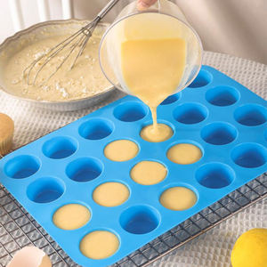 Medeline 12/24 cavités moules en silicone pour la décoration de petits gâteaux grille alimentaire et moule à pouding pour la cuisine à domicile - Product Image 5