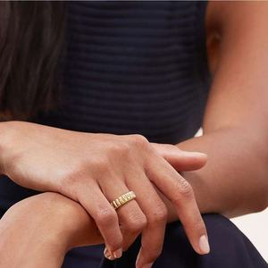 Gold Plated Corrugated Stainless Steel Band <b>Ring</b> Women Vintage Textured <b>Finger</b> <b>Ring</b> Unisex Plain Fashion Daily Wear Jewelry - Product Image 5