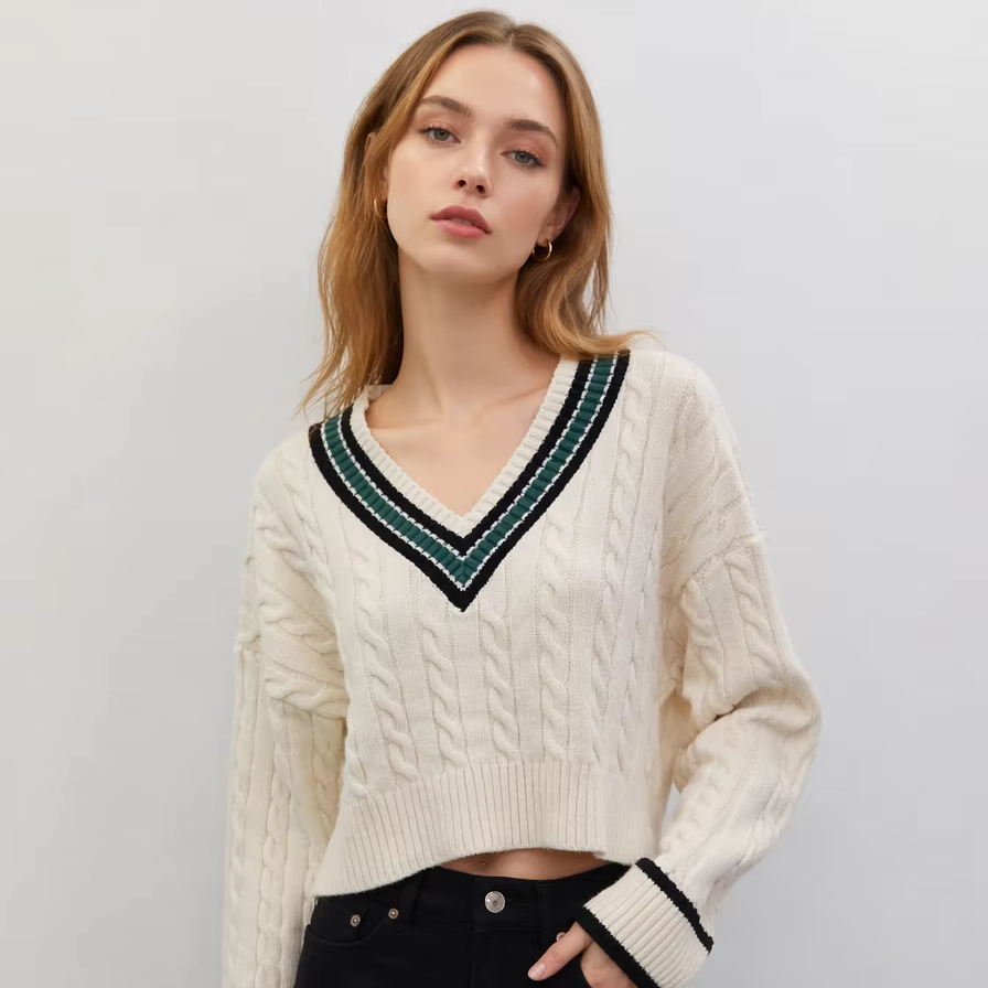 ODM Autumn Y2K Style Women's Wool Viscose Sweaters Knitted V-neck Front Logo Custom Design Premium Elegant Casual