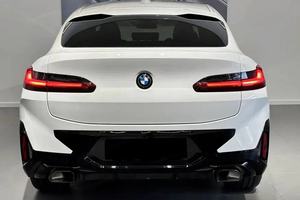 <span class=keywords><strong>BMW</strong></span> <span class=keywords><strong>X4</strong></span> <span class=keywords><strong>xDrive20d</strong></span> M Sport SUV 2025 de Alto Rendimiento, Usado, Limpio, Listo para Enviar - Product Image 2