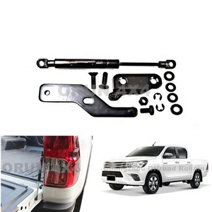 طقم دعامات غازية لمساعدة فتح الباب الخلفي لهايلكس ريفو، مخمد لتخفيض السرعة - Product Image 1