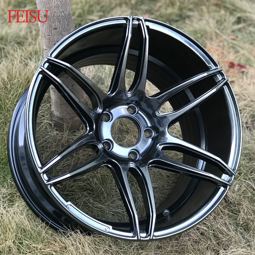 18 Inch 19 Inch 5*114.3/110/100mm 6*139.7mm 4/5 Spokes New Design ...