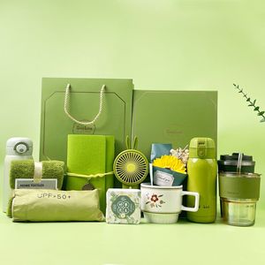 Set Regalo Aziendale Personalizzato Tazze Souvenir Regali Promozionali di Ringraziamento Set Regalo Aziendale Premium Combo 3-in-1 <span class=keywords><strong>per</strong></span> Ufficio - Product Image 2