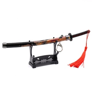 Thanh kiếm Đen Keychain kim loại kẽm hợp kim Katana thanh kiếm Keychain của Sông Máu-elden vòng đặc biệt báo chí-eject <span class=keywords><strong>Keyring</strong></span> - Product Image 2