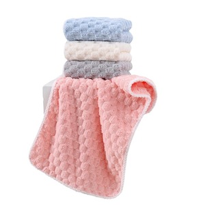 Toalla de coral Jin Ao, 35x75cm, suave y absorbente, para adultos - Product Image 3