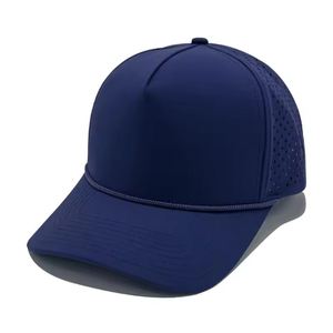 Casquette de golf imperméable à 5 panneaux avec logo, personnalisée, promotionnelle, perforée au laser, avec cordon, protection contre l'eau - Product Image 2