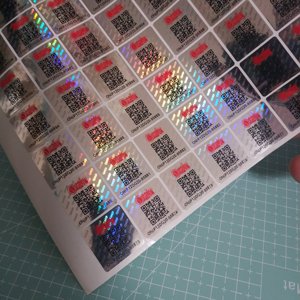 Nhãn Dán Hình Ba Chiều 3d Bảo Mật Bằng <span class=keywords><strong>Laser</strong></span> Euro Tuỳ Chỉnh Xóa Bỏ Mã QR Số Sê-ri Nhãn Dán Hình Ba Chiều 3d - Product Image 5