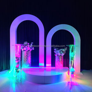 FURUN Support d'arche métallique noir et blanc personnalisé, cadre de scène en fer durable et écologique pour mariages et événements – Direct Usine - Product Image 1