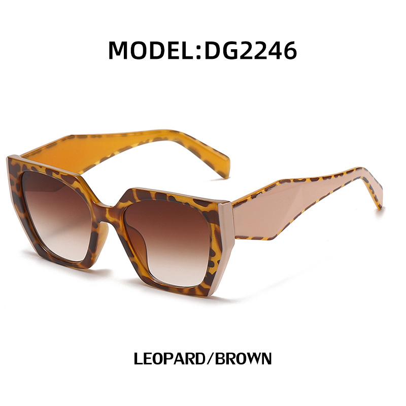 C3 Leopard Brown