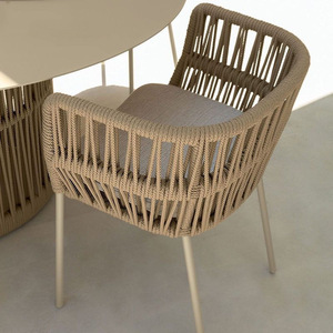 Chaise en rotin d'extérieur avec structure en alliage d'aluminium, imperméable, pour jardin et balcon - Product Image 1