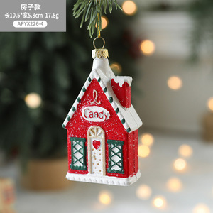 Décoration de Noël en plastique peint rouge et blanc, petit <span class=keywords><strong>chalet</strong></span>, pendentif pour arbre de Noël, cadeau à suspendre pour voiture du <span class=keywords><strong>Nouvel</strong></span> <span class=keywords><strong>An</strong></span> - Product Image 4