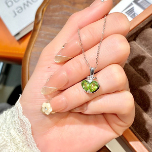 Collier pendentif 9 pierres de grenat fines en forme de fruits de fraise, en argent sterling 925, pierre naturelle taille poire 5*7mm, bijou cadeau d'anniversaire - Product Image 3