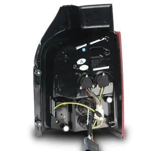 Luz Trasera para Automóvil, Luz Trasera Modificada LED, Luz de Señal de Giro, Luz de Freno para Volkswagen Caravelle T5 2003-2009 - Product Image 6