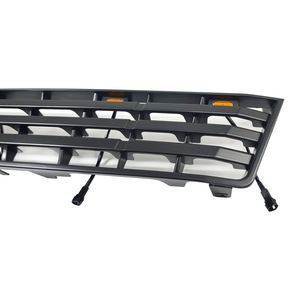 Parrilla Delantera Negra Modificada para Auto con Luz de Parrilla, Compatible con Land Cruiser LC90 LC95 1993-2002 - Product Image 5