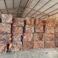 Chatarra de Alambre de Cobre Limpia y Brillante – Material de Cobre Reciclado de Alta Conductividad Adecuado para las Industrias Eléctrica y de Fundición