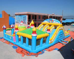 Château géant gonflable de labyrinthe gonflable de location commerciale de pvc de haute <span class=keywords><strong>qualité</strong></span> de nouvelle conception, grand terrain de jeu de ville pour des enfants - Product Image 5