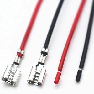 Đầu duy nhất nữ <span class=keywords><strong>Spade</strong></span> uốn thiết bị đầu cuối với cách điện tay áo, <span class=keywords><strong>Red</strong></span> & Đen Nữ <span class=keywords><strong>Spade</strong></span> nhanh chóng Splice Assortment Kit - Product Image 1