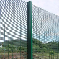 Clôture de sécurité murale 358 anti-escalade en treillis soudé 76,2x12,7mm de qualité prisonnière - Prix direct usine - Vente en gros